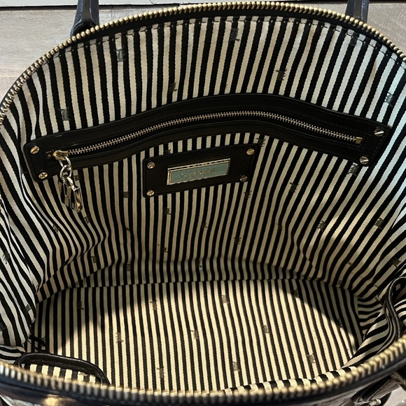 Rare L.A.M.B. By Gwen Stefani Kingston Bowler Bag in Excellent Used Cond… - Picture 12 of 16